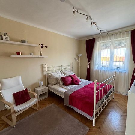 Downtown Hideaway Apartman Будапеща Екстериор снимка