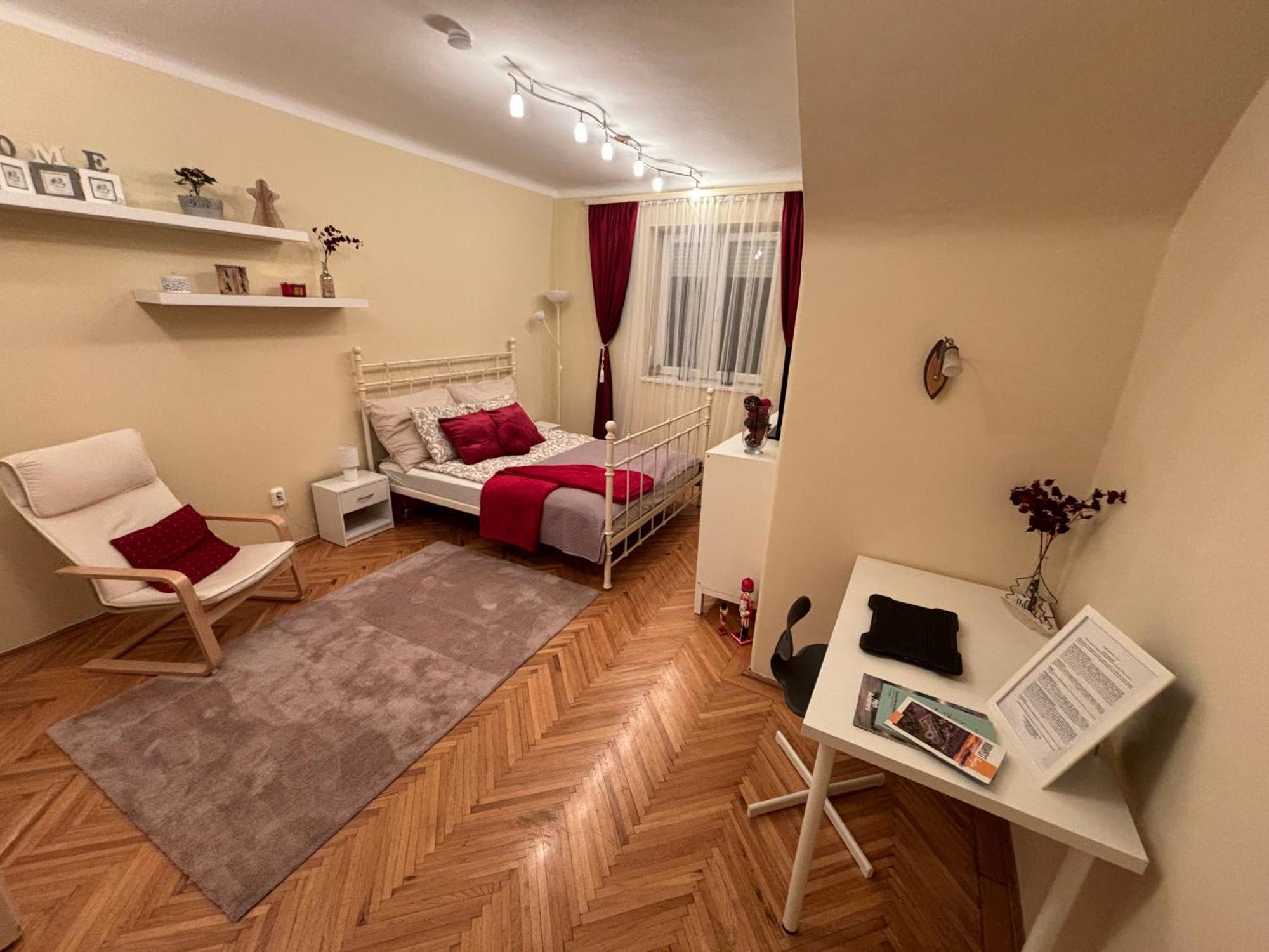Downtown Hideaway Apartman Будапеща Екстериор снимка